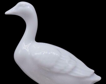 New Vintage Chamart Limoges France White Porcelain Duck Figurine