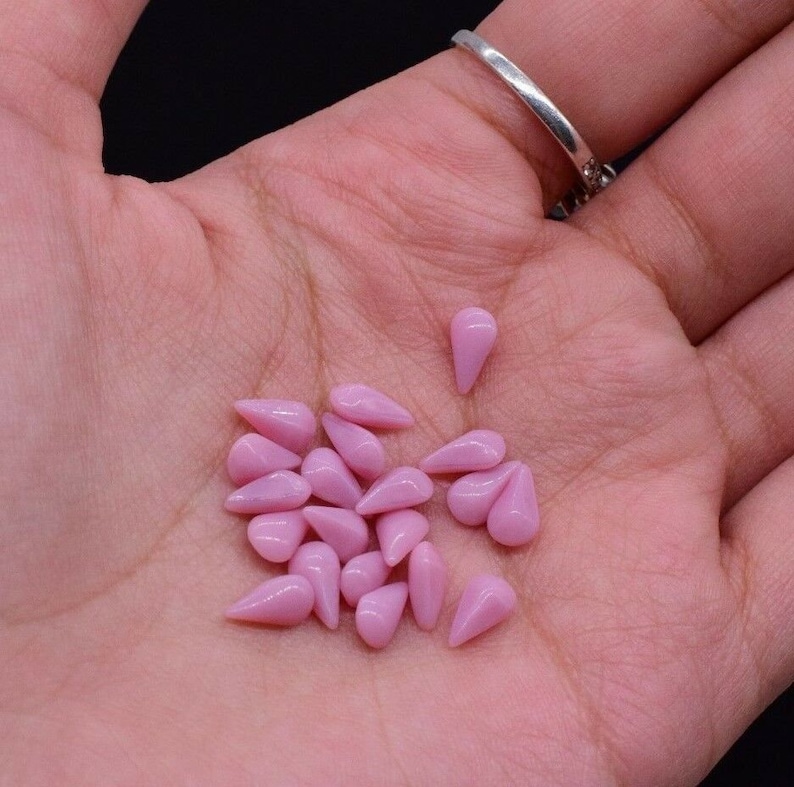 Vintage Rose Pink Glass Pearshape Cabochon Teardrop Rhinestone 5 X 8 mm Germany