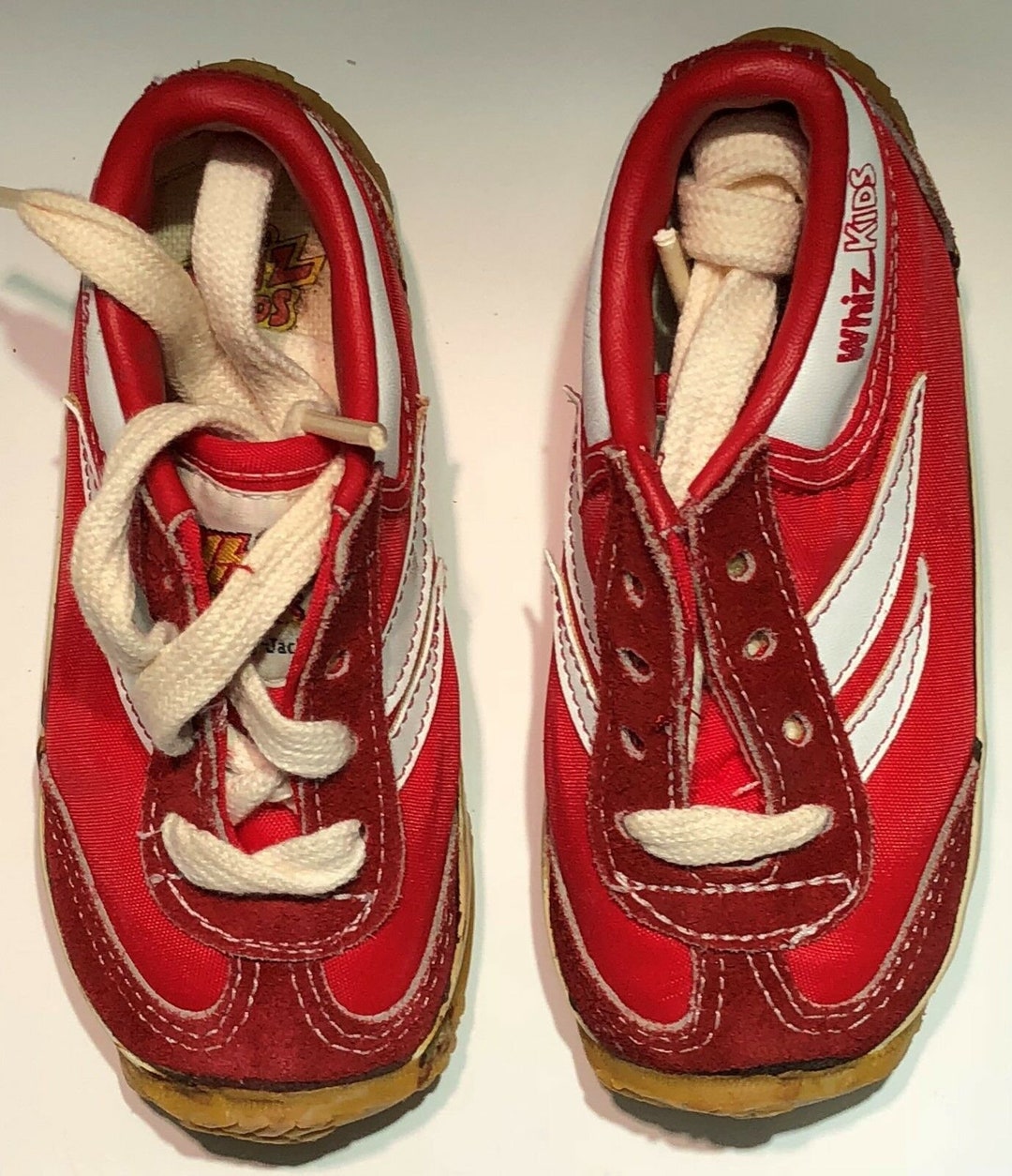 New Vintage 1970's Jumping Jacks Whiz Kids Red Sneakers in Box 83682