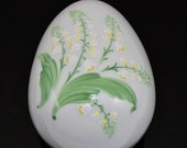 New Vintage Limoges F.M. France Egg Shaped Trinket Box Green Floral W Gold Trim