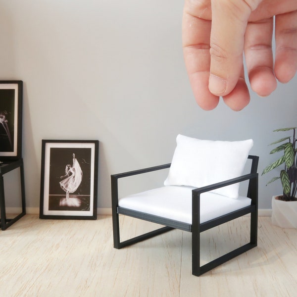 Fauteuil noir miniature, à l’échelle 1:12, mobilier miniature moderne pour maisons de poupées