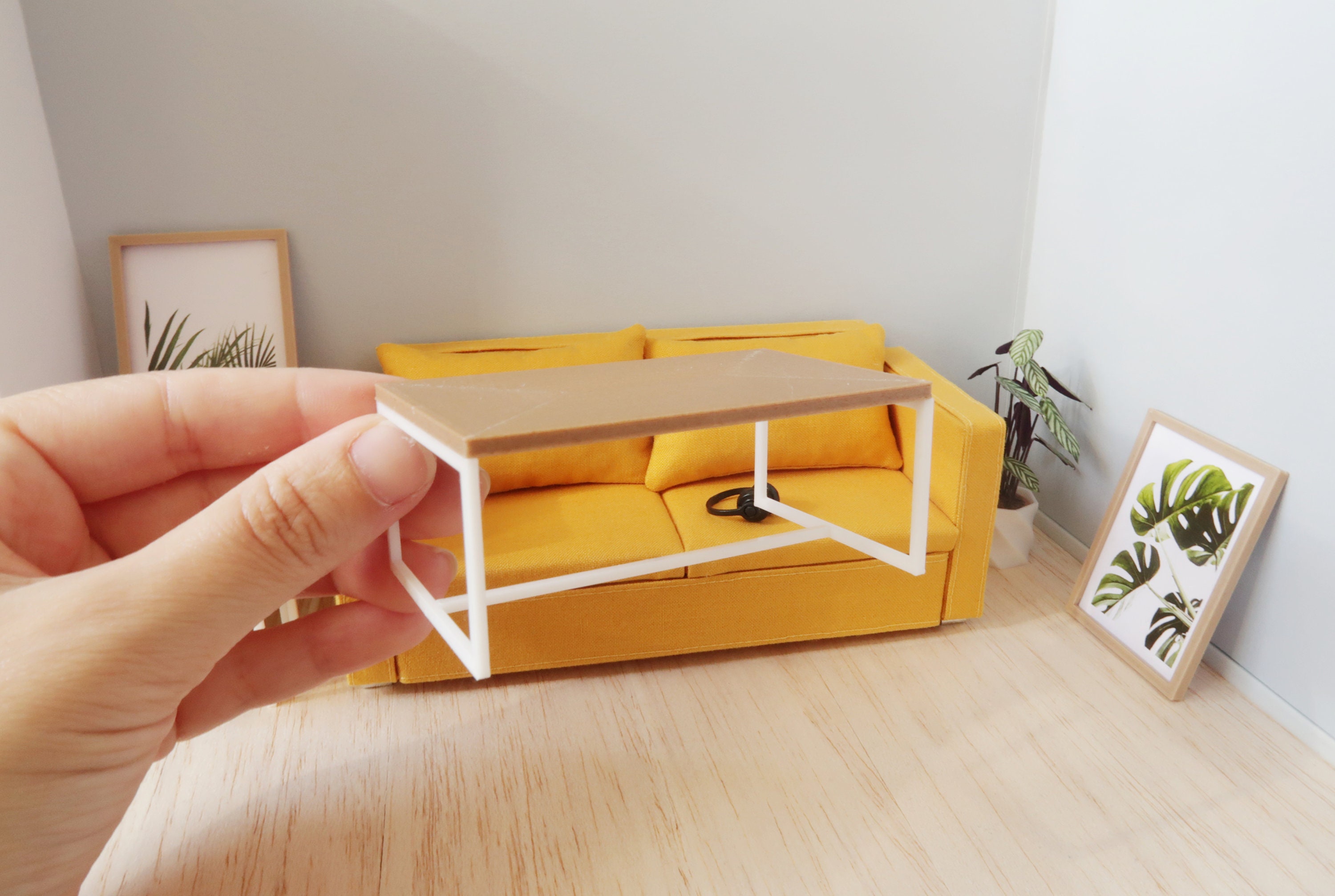 Tavolino Da Caffè In Miniatura In Legno Scala 1:12 Per Casa Delle Bambole - Fatto A Mano USA