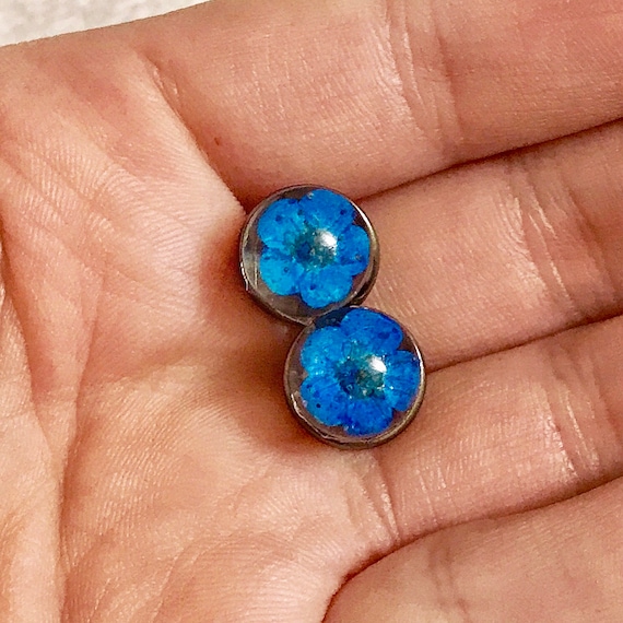 Resin Earrings Stud Earrings Resin Jewelry,blue earrings, Real blue flowers earrings, resin earrings, gift ideas, jewelry for her