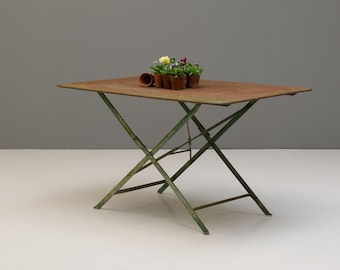 Garden Table