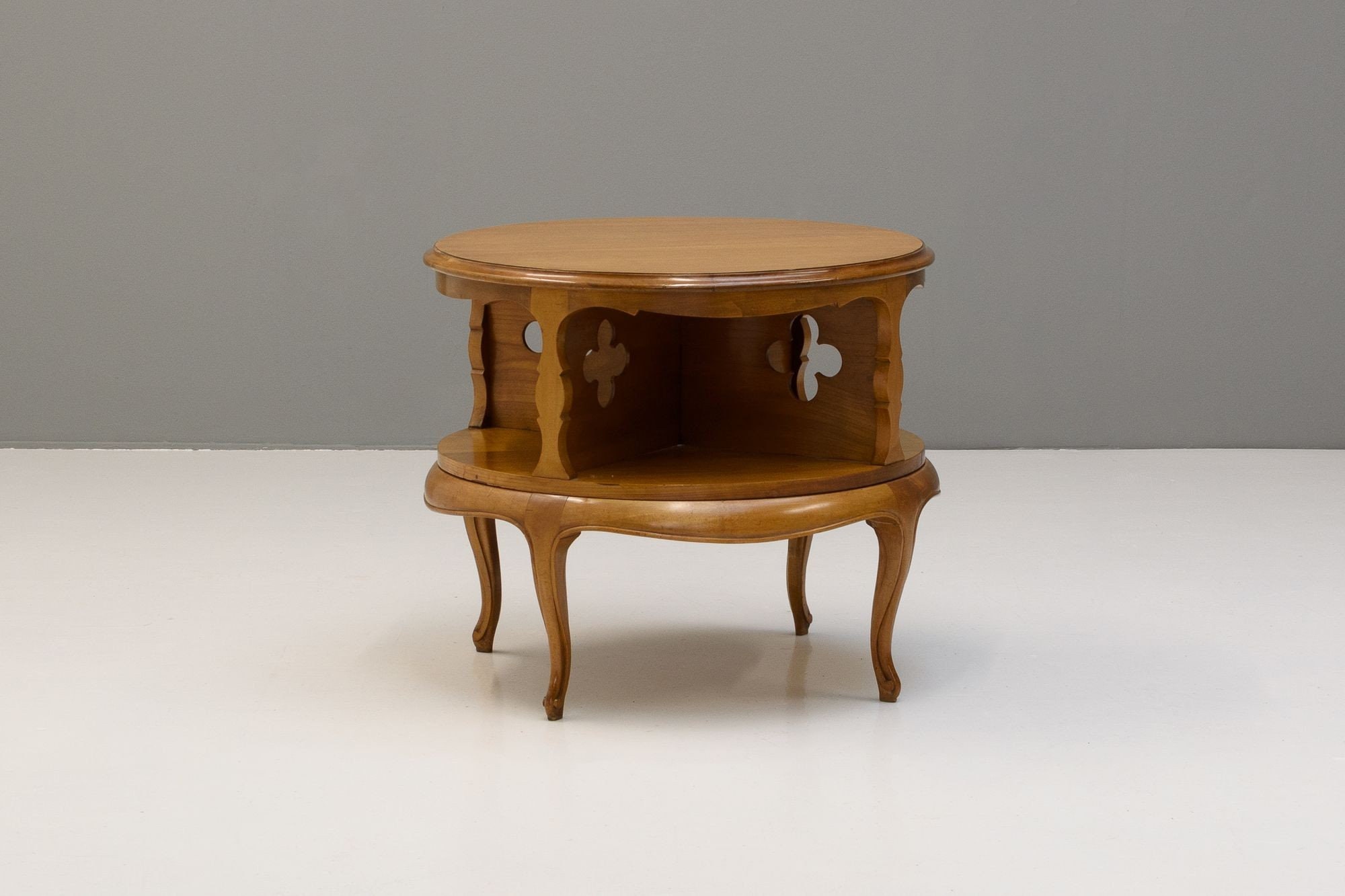 Bibliothèque Basse Tournante, Française