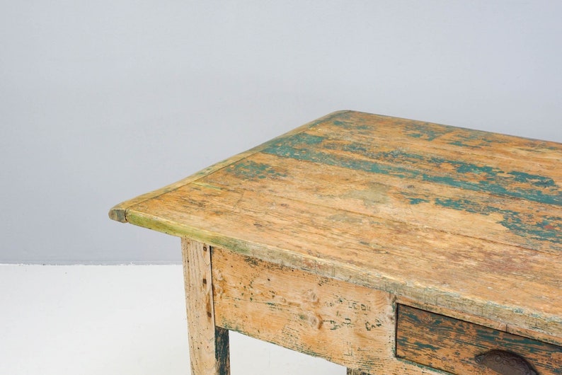 Large French Side table image 3