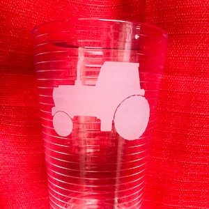 Tractor Glass, Personalized Tractor Beer Mug, Tractor Gift, Custom Tractor Glass, Gift for Farmer, Father’s Day Gift, Gift for Dad,