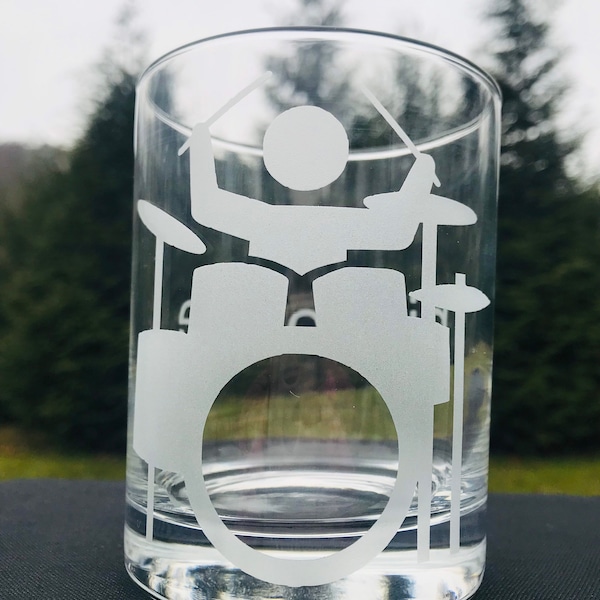 Drums, drummer, gepersonaliseerd glas voor drummer, cadeau voor drummer, 21e verjaardag shotglas, muzikant