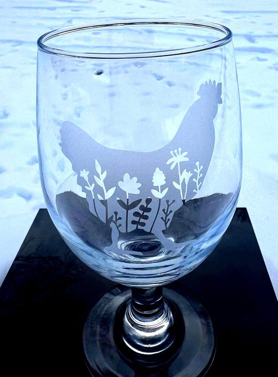 Etched Chicken Wine Glass, Personalized Gift for Chicken Mom - Etsy