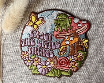 Parche bordado de rana hongo: Disfruta de los pequeños detalles - Boho