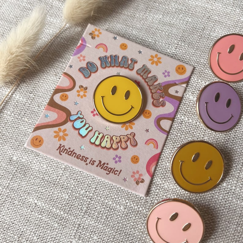 Smiley Enamel Pin - Smiley Face - Moss Green Pink Lilac Yellow Brown ...