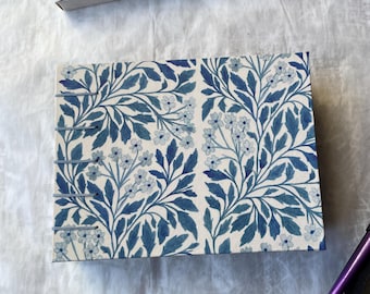 Watercolour Sketchbook with 300gsm Cotton-Mix Paper - Blue Floral Cover