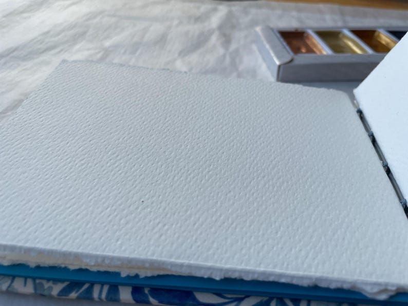 300gsm cold pressed paper close up