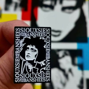 Siouxsie And The Banshees Pin Badge 77 Punk Rock Gothic Spellbound Goth Sioux