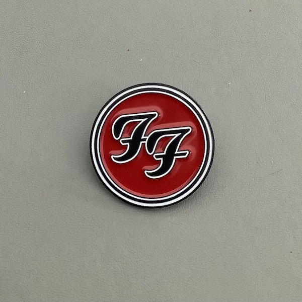 Foo  Fighters pin badge Dave Grohl there is nothing left to lose