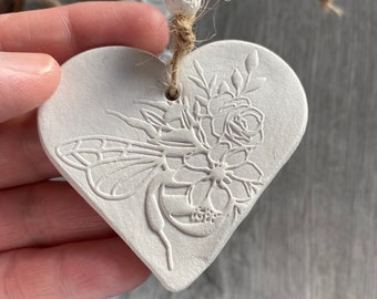 Air dried, Clay, heart, aromatherapy, diffuser, bumblebees, and, flowers