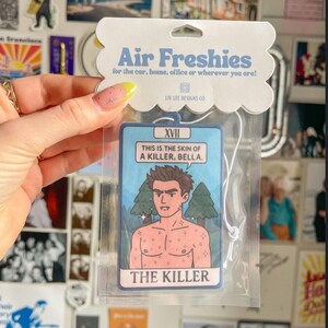 Deodorante per auto a forma di carta dei tarocchi del vampiro – Profumo dell'Oceano Pacifico, accessorio per auto a tema libri / Regalo per amanti dei libri
