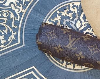 Louis vuitton key pouch | Etsy