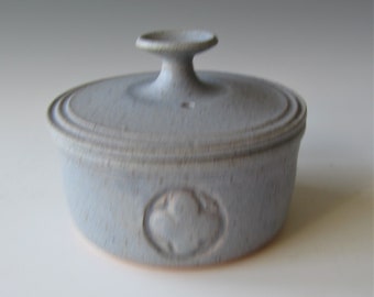 Ceramic Pottery Wheel-thrown Handmade Stoneware Microwave Egg Cooker