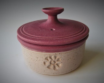 Ceramic Pottery Wheel-thrown Handmade Stoneware Microwave Egg Cooker
