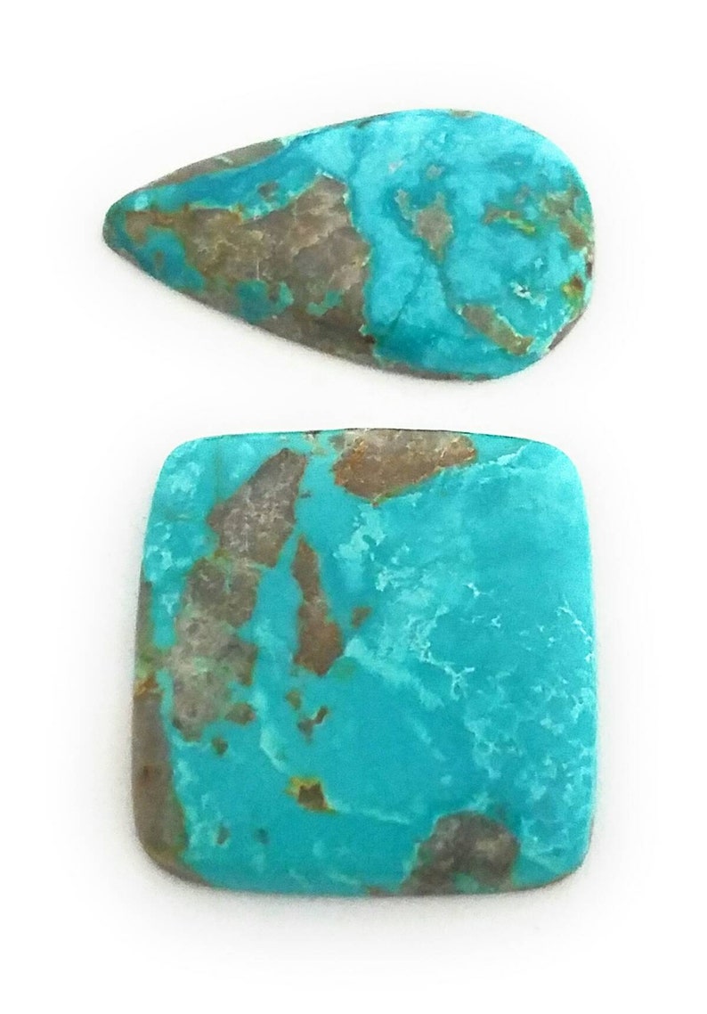 2 pcs 100/% Genuine Turquoise Cabochons 25-29mm