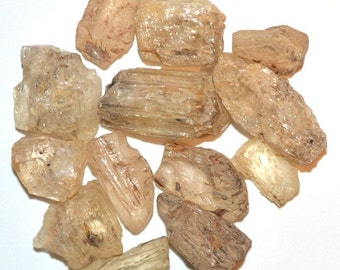 Lot de 25 275 g de cristaux de scapolite bruts, pierres précieuses naturelles de Tanzanie