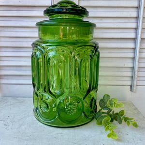 Vintage LE Smith Moon and Stars Large Green Glass Canister/ Flour Canister/ Kitchen Storage