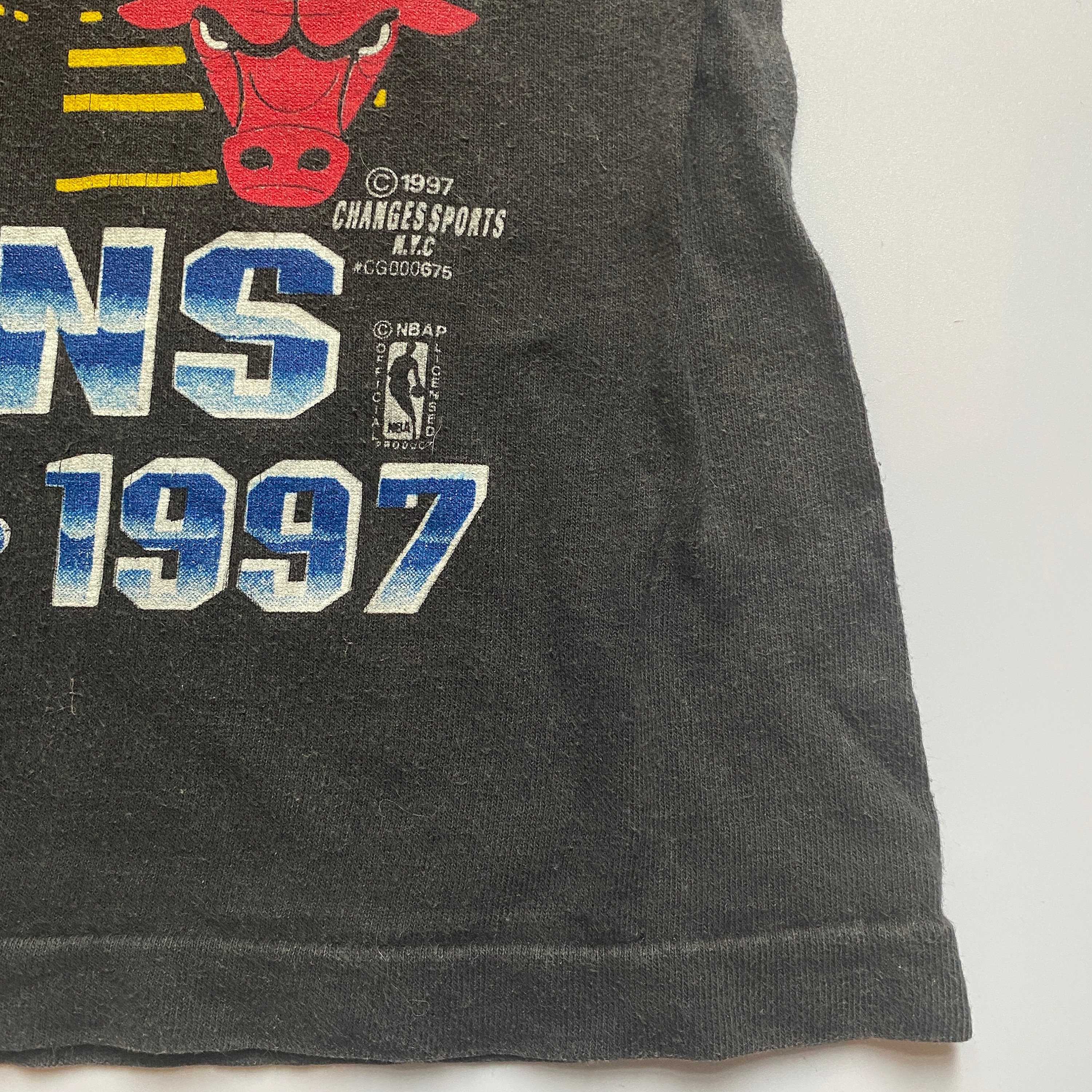 1997 Chicago Bulls 'high Five' Vintage Single Stitch 