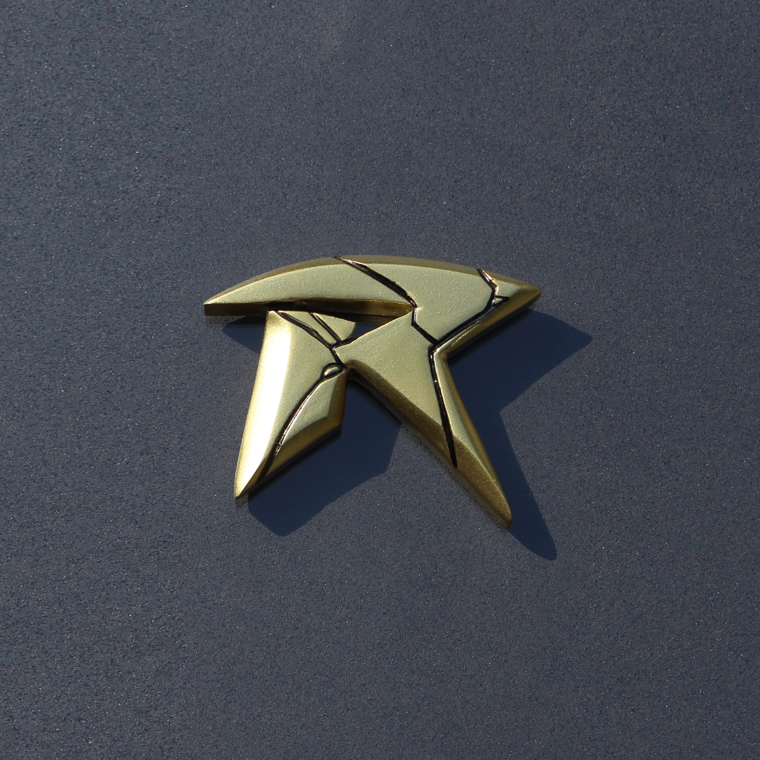 DC Titans Robin Emblem/Badge | Etsy