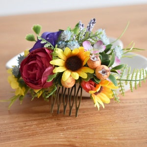 Sunflower and rose comb