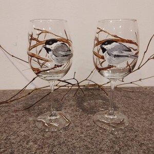 Winter wine glasses, chickadee wine glass, snowbird