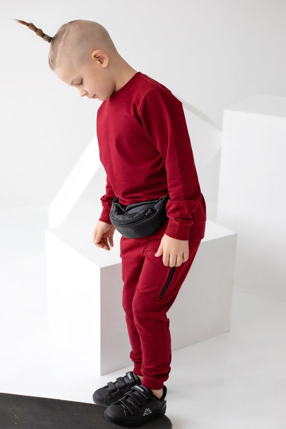 boys red sweatsuit