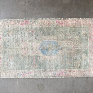 Aku Vintage Turkish/ Antolian Oushak  Rug, vintage anatolian hand woven wool low pile antique oushak carpet