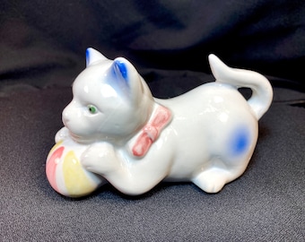 Large Ceramic White Cat Figurine with Striped Ball Pink Bow Blue Spots Vintage Collectible Cats Kittens  Feline Home Decor