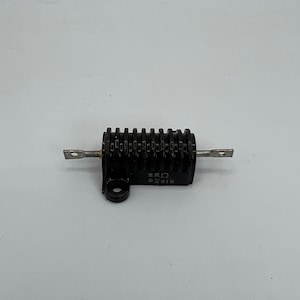 Ghostbusters Proton Pack Dale RH25 resistor