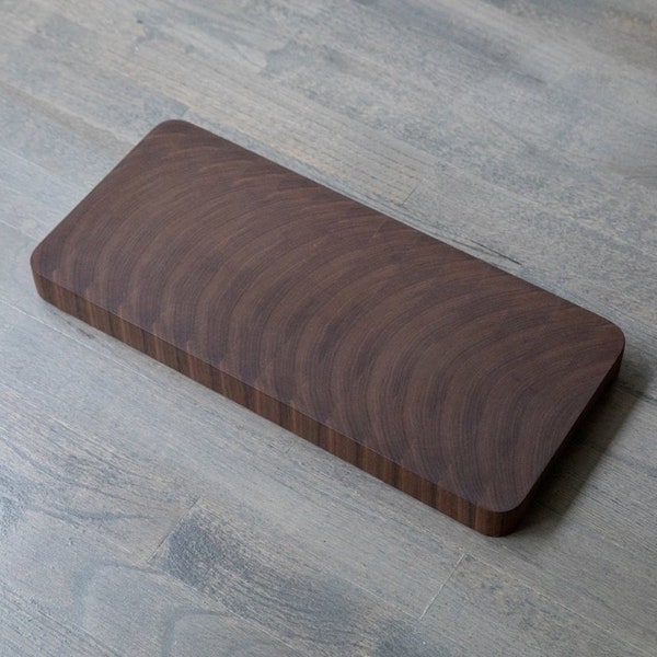 Reversible Walnut End Grain Butcher Block Cutting Board with Handle Grooves, 15-1/2" x 7" x 1-1/4"