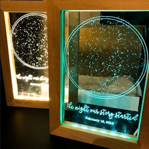 CUSTOM Night Light Star Map LED Frame pour les proches Famille Amis Her Him Cadeau Personnalisé Étoilé Night Sky Day We Met Story Star Chart