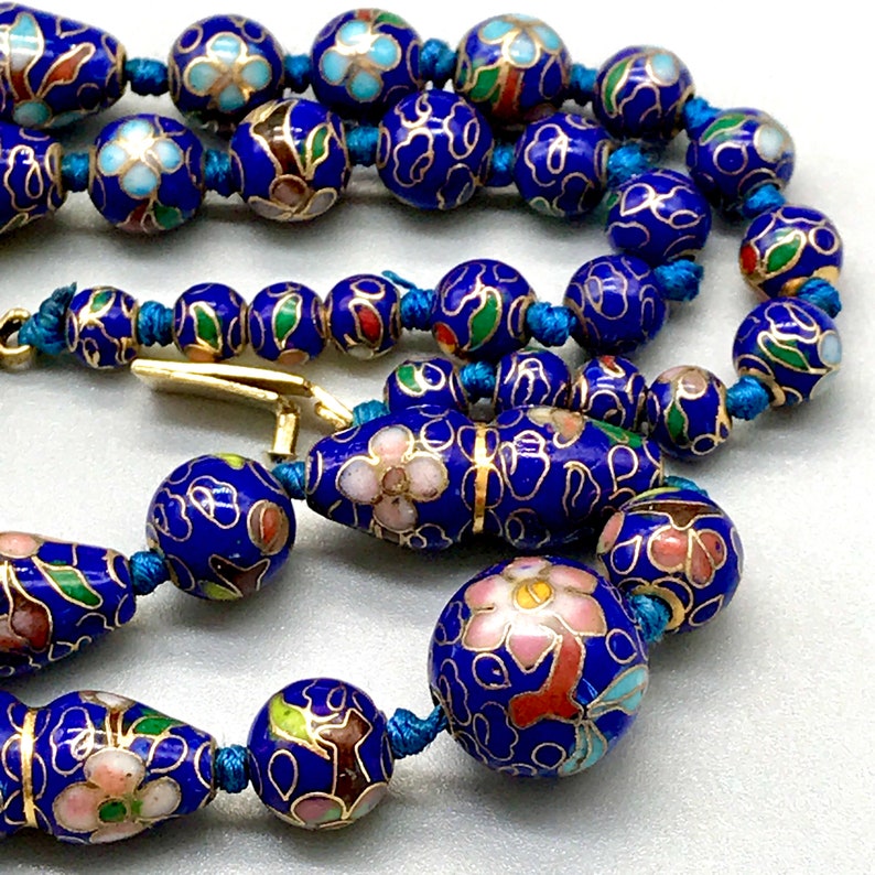 Collectible Chinese Export Enamel Beaded Necklace Vintage Rare Cloisonne Floral Cobalt Blue Bead Choker Necklace Valentine Day Gift