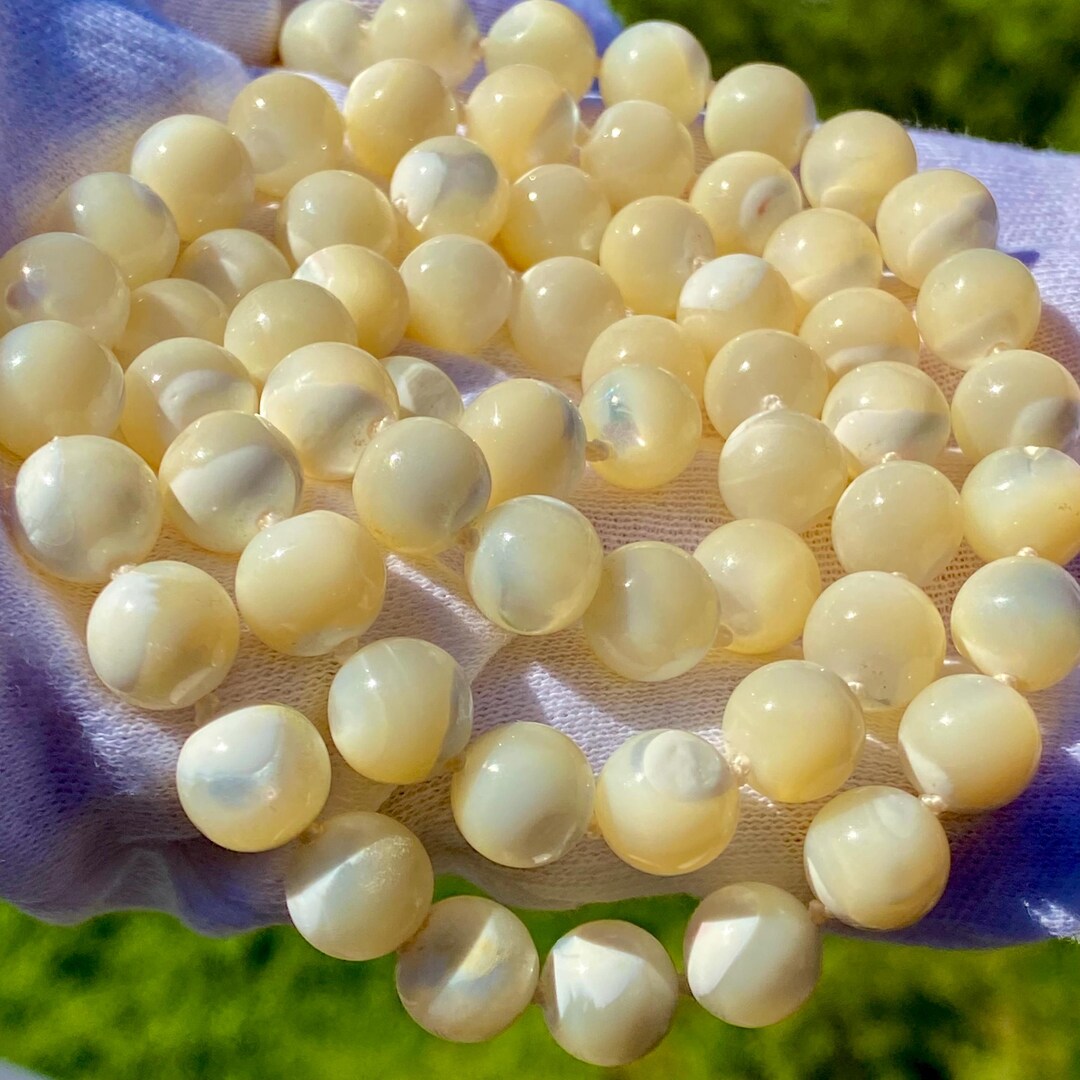 Vintage Genuine Mother Of Pearl Beads - 4mm Round - MOP For Jewelry Making #B119