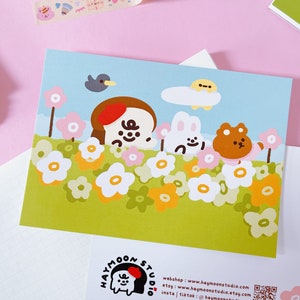 Mini stampa di Toastie on a Flower Field, cartolina A7, cartolina carina, stampata su carta opaca, cartolina kawaii, illustrazione digitale