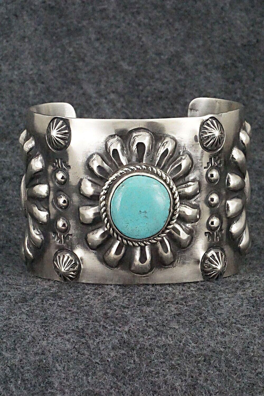 Turquoise & Sterling Silver Bracelet - Elvira Bill - Etsy Turquoise & Sterling Silver Bracelet - Elvira Bill - Etsy