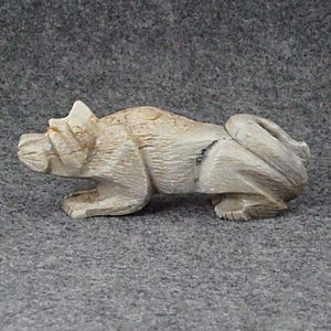 Mountain Lion Zuni Fetish Carving - Tony Mackel