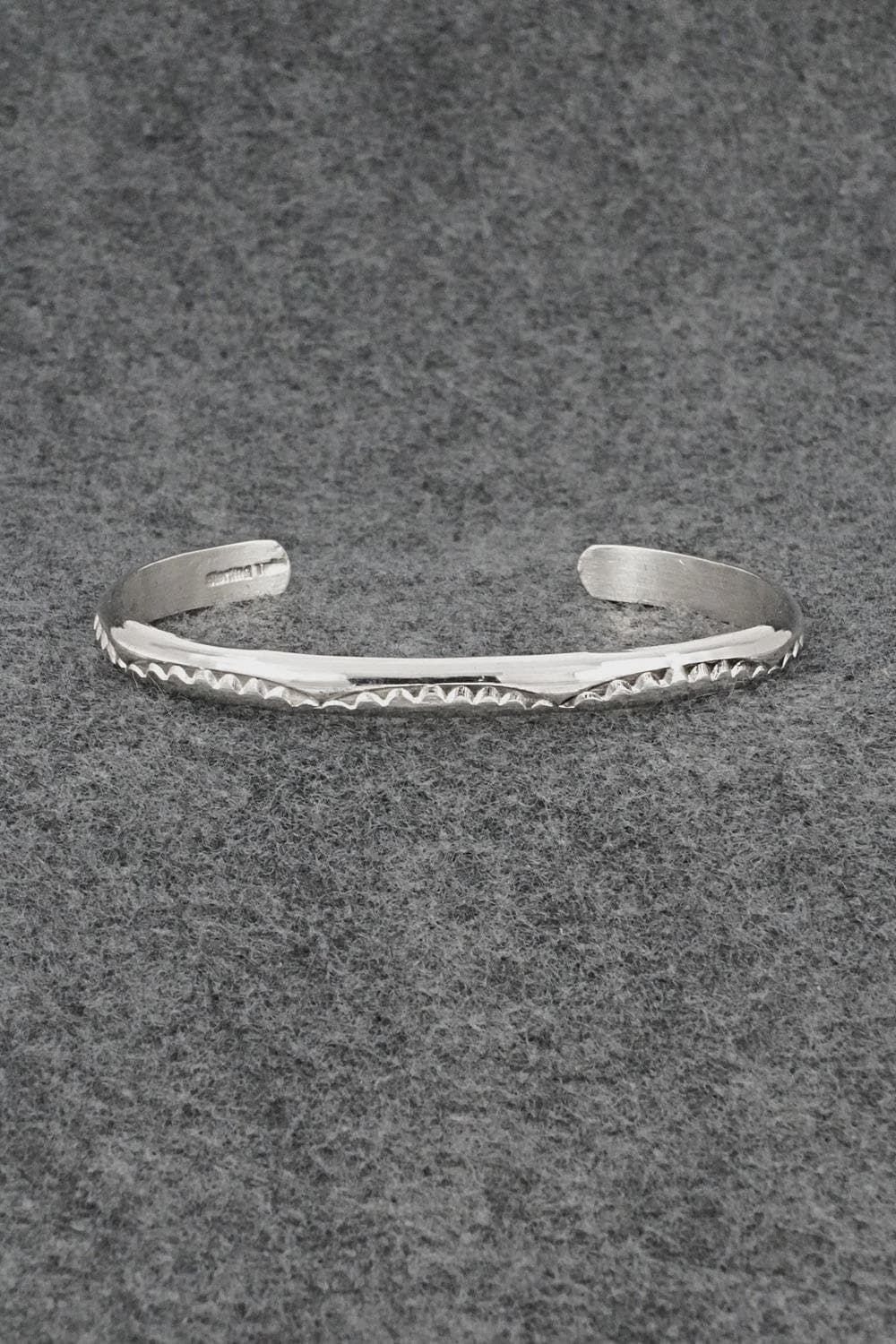 Tahe Sterling - Etsy
