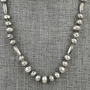 Sterling Silver Navajo Pearl Necklace 18&quot; - Vintage
