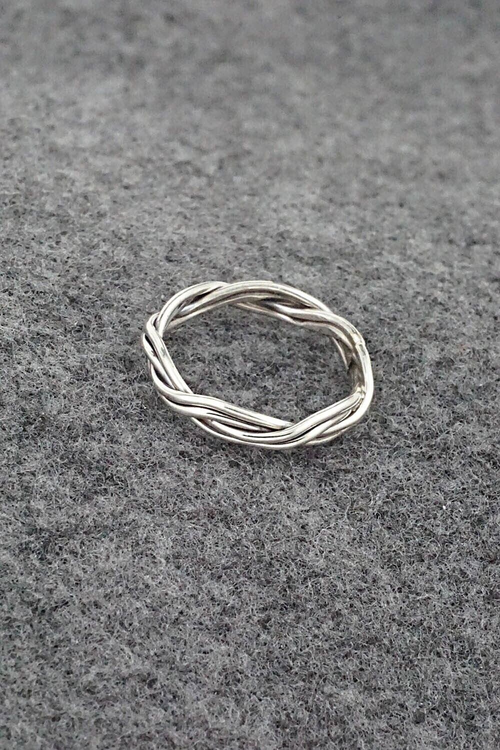 Elaine Tahe Stamp Work Ring Set of 2 Ⅳ