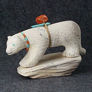 Mountain Lion Zuni Fetish Carving - Darrell Westika