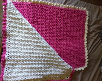 Couverture pour bébé à volants