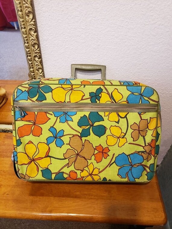 retro carry on luggage