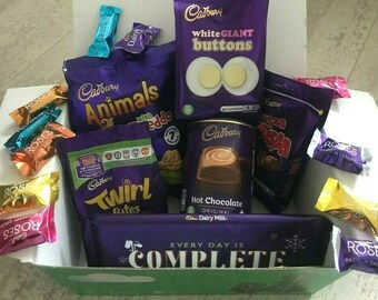 XXL Irish Luxury Large  Gift Box,Irish Hamper,Gift Hamper,Ireland treat Box,Love Ireland ,Candy Chocolate Snacks Box,Easter gifts chocolate