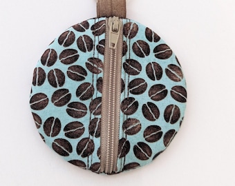 Coffee Bean Print Coin Purse: Zippered Keyring Pouch